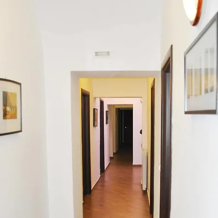 Romangelo Termini Konukevi 3*
